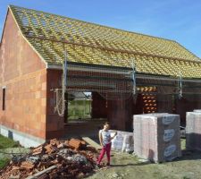 Ma princesse qui se prends pour une chef de chantier!