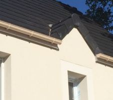 Est ce normal ce jour entre les tuiles?