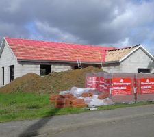 Sous toiture presque finie
