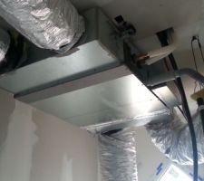 Préparation des gaines et distribution par les murs