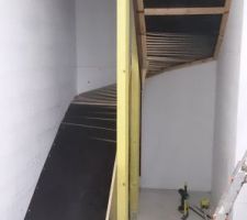 Escalier 2QT sous sol