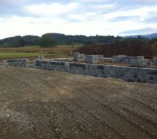 Elevation des parpaings avant coulage de la dalle