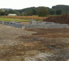 Elevation des parpaings avant coulage de la dalle
