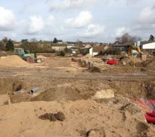 Commencement des travaux sur le lotissement pour la viabilisation. Photo prise le 01/02/14