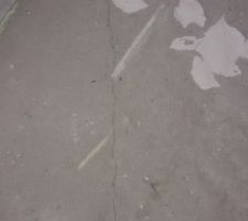 Fissure dans un angle du garage