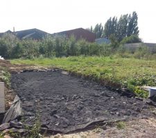 Acc&egrave;s chantier avec graviers