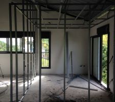 Rails cloisons et plafonds