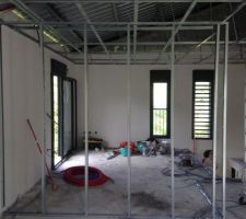 Rails cloisons et plafonds
