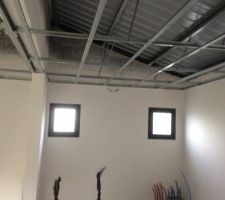 Rails cloisons et plafonds