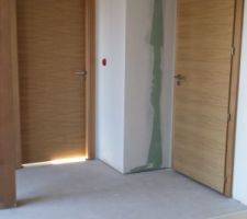 Chambre étage et salle de bains (avant insert)