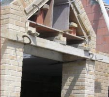 Houteau largeur 60 cms hauteur fini 4.39 métres