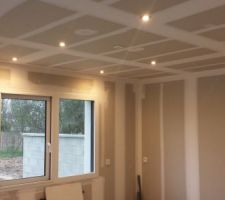 Spots encastres dans la cuisine.