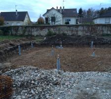 11/11/14 : chantier d'un voisin : les micro-pieux! Intéressant à voir!