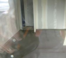 Chape lisse dans la chambre coté sud