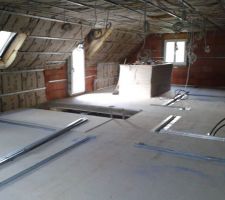 Positionnement des futures cloisons de l'etage
