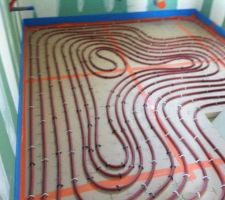 POSE DES CIRCUITS POUR PLANCHER CHAUFFANT