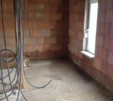 Infiltration d'eau dans le dressing depuis toit terrasse