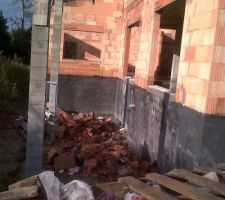 Selon le CDT il s'agit de dechets inertes qui seront enfouis ! Mère nature nous remerciera....