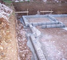 1 er rang de parpaings