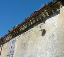 Façade sud: detail de la corniche