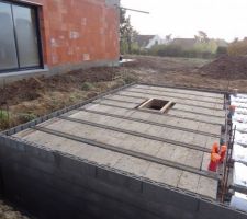 L'accès au vide sanitaire prévu dans le garage