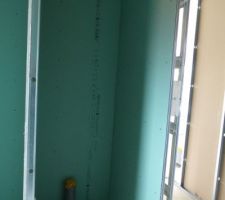 WC dans salle de bain (je pense qu'au final il n'y aura pas les 81cm prévu)