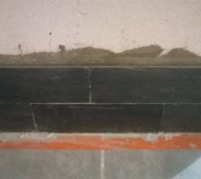 Pose des pierres de parement sur ilot central (ardoises)