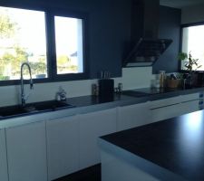 Cuisine : crédence poséee