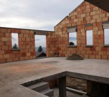 Les pièces de nuit à l'étage!