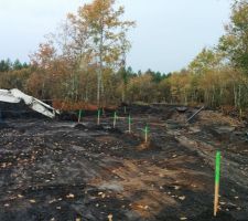 La future route d'entr&eacute;e dans le lotissement, juste devant notre terrain