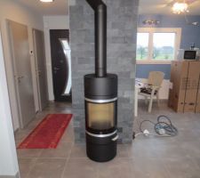 Le poele à bois installé aujourd'hui
