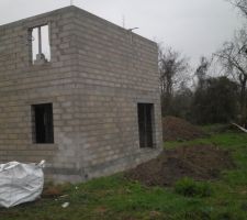 Vue de la fa&ccedil;ade avant de la maison.