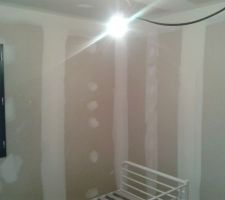 Début des joints au rez de chaussée