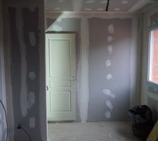1er étage en cours de platrage