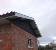 Lambris pin gris anthracite