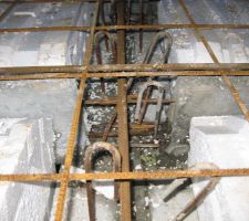 Plancher - les poutrelles reposent sur la poutre BA.