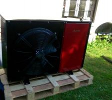 Réception de la PAC de 12Kw
sans résistance d?appoint, compresseur technologie scroll EVI