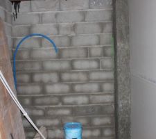 Sous-sol, salle de projection - serveurs