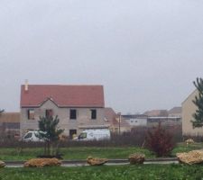 Enfin la toiture est arrivee