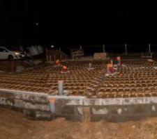 Poutrelles et hourdis bois posés pour le coulage de la dalle sur RDC