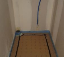 Tout est pr&ecirc;t pour couler la chape semaine pro avec le carrelage.