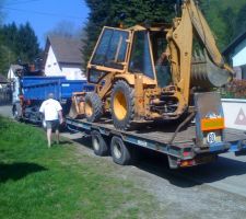 Livraison du tracto pelle
le meilleur investissement du chantier