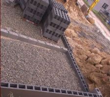 Vue d'ensemble : angle, intérieur et extérieur maison