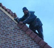 Pose des tuiles de rive 2