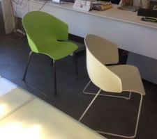 Nos chaises PEDRALLI commandÃ©es il y a 8 semaines sont arrivÃ©es.