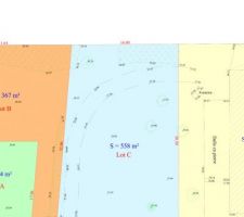 Il s agit du lot c entr&Atilde;?&Acirc;&copy;e en bas au sud