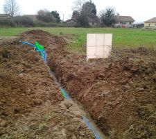 Le chemin d'acc&eacute;s pendant...