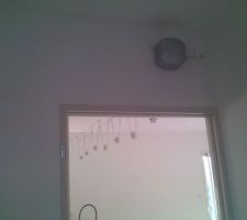 Transfo dans le cellier pour les lumières sur fil du plan de travail