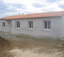 Sous enduit pour prot&eacute;ger l'isolation en attendant l'enduit final ...