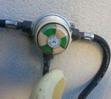 Inverseur automatique ? butane de karine à l'extérieur de la maison pas normale pour du butane